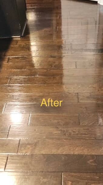 Sandless floor refinishing equipment in action